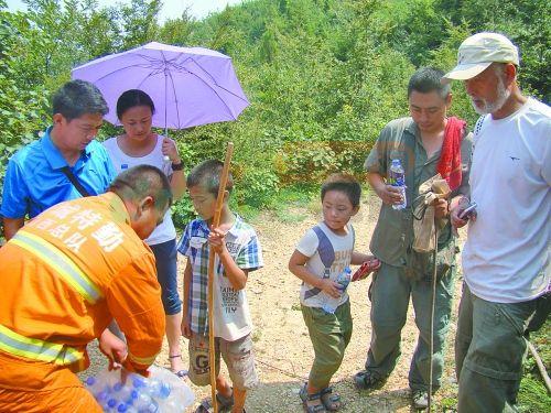 12名洛陽驢友山西山中被困兩夜 6名消防官兵成功施救