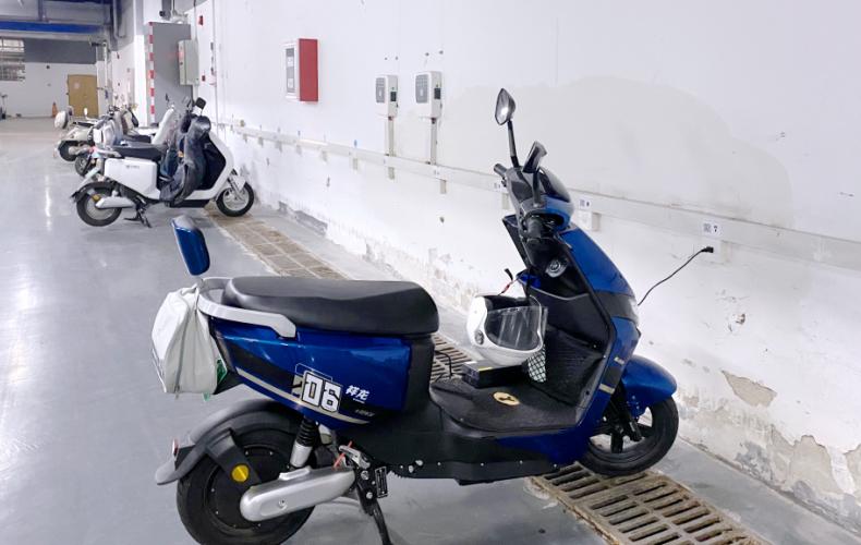 電動(dòng)自行車充電